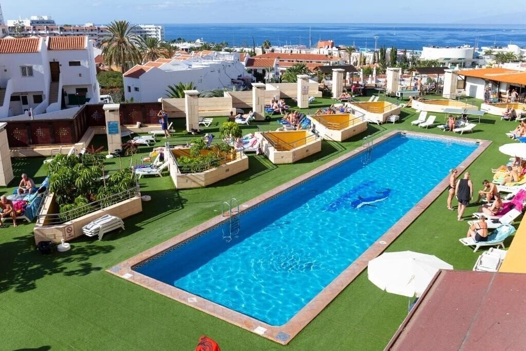 Villa De Adeje Beach 3* суреті