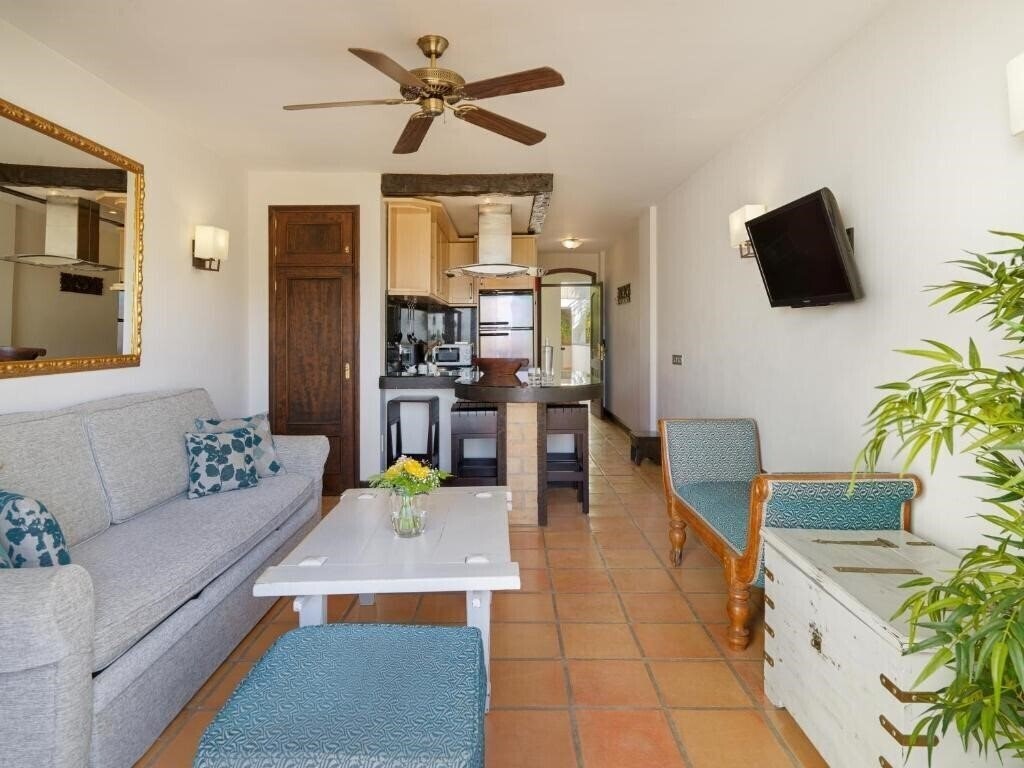 Regency Country Club 4* суреті