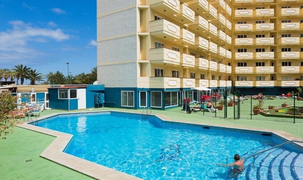 Teneguia Apartamentos 3* қонақ үйі