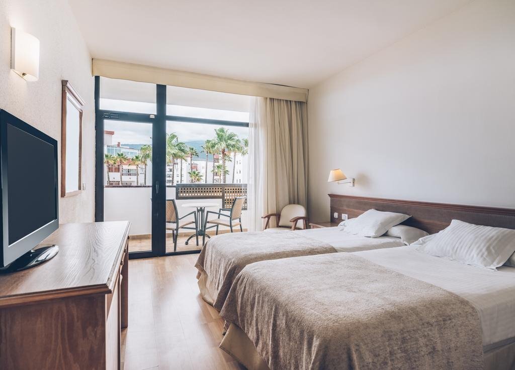 Iberostar Waves Las Dalias 4* суреті