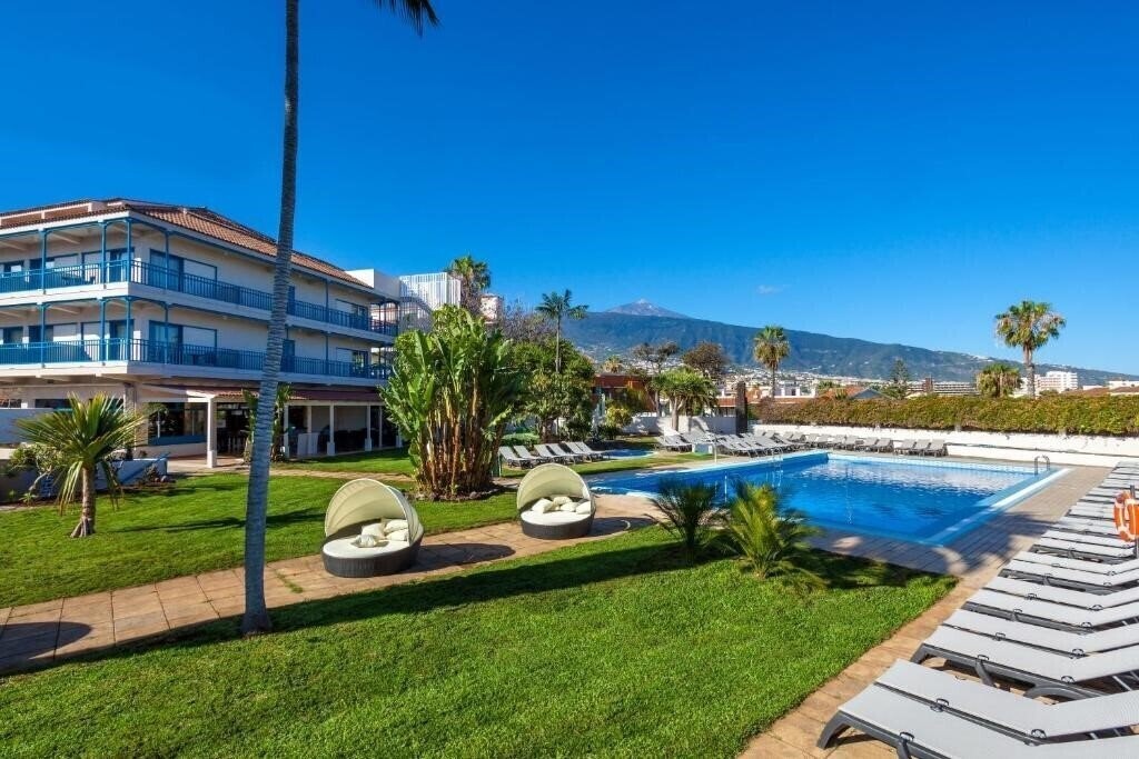 O7 Tenerife 4* қонақ үйі