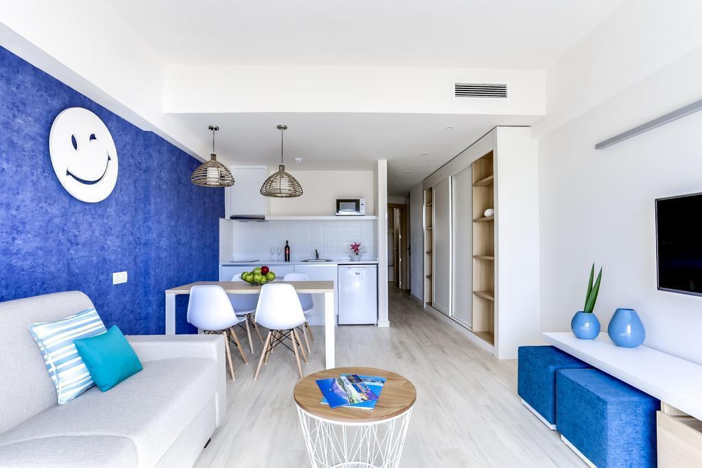 HOVIMA La Pinta Beachfront Family Hotel 4* қонақ үйі