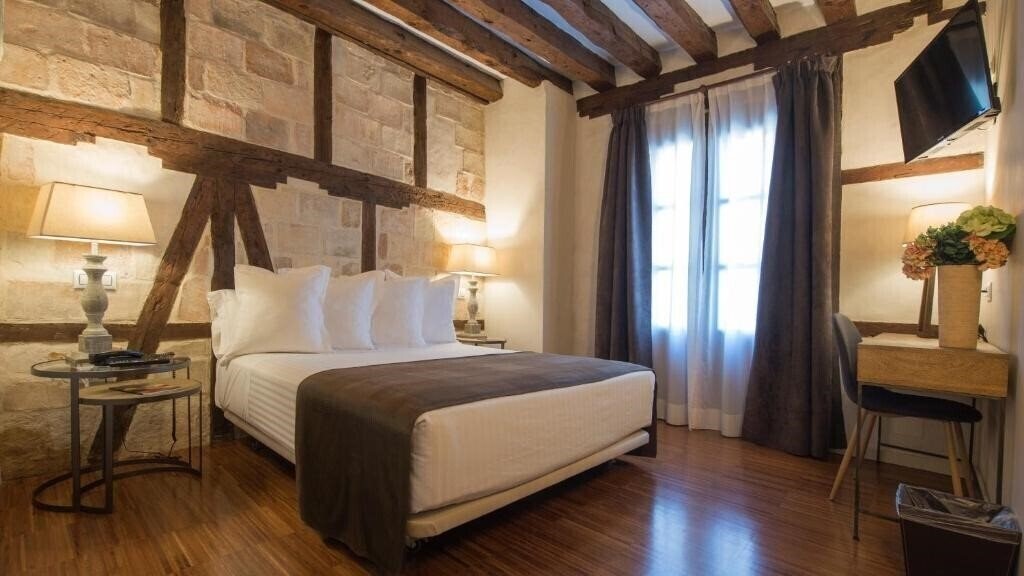 Abad Toledo 3* қонақ үйі