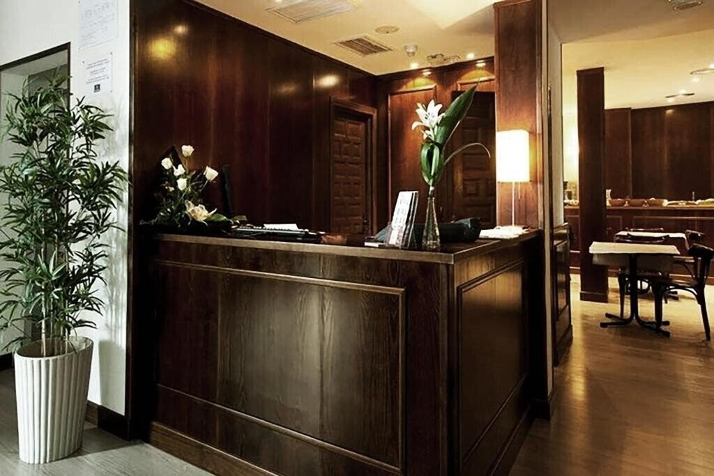 Изображение Toledo Imperial 3*