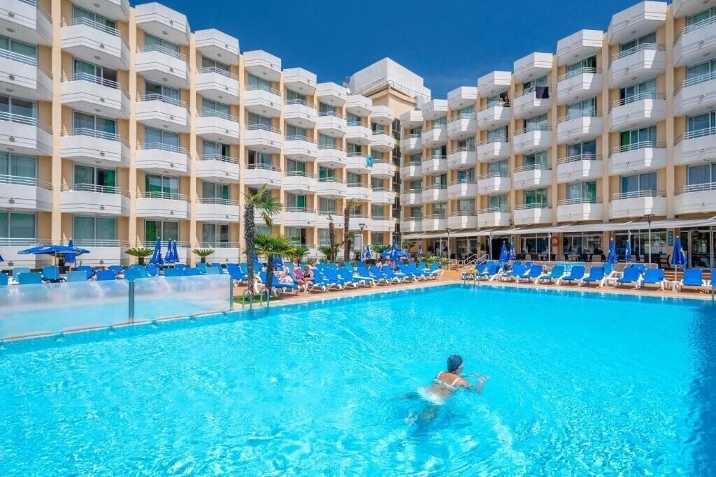 Отель GHT Oasis Tossa & SPA 4*