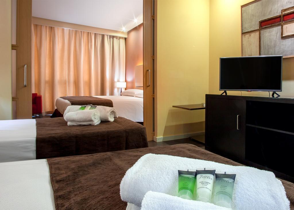 Картинка Silken Puerta Valencia 4*