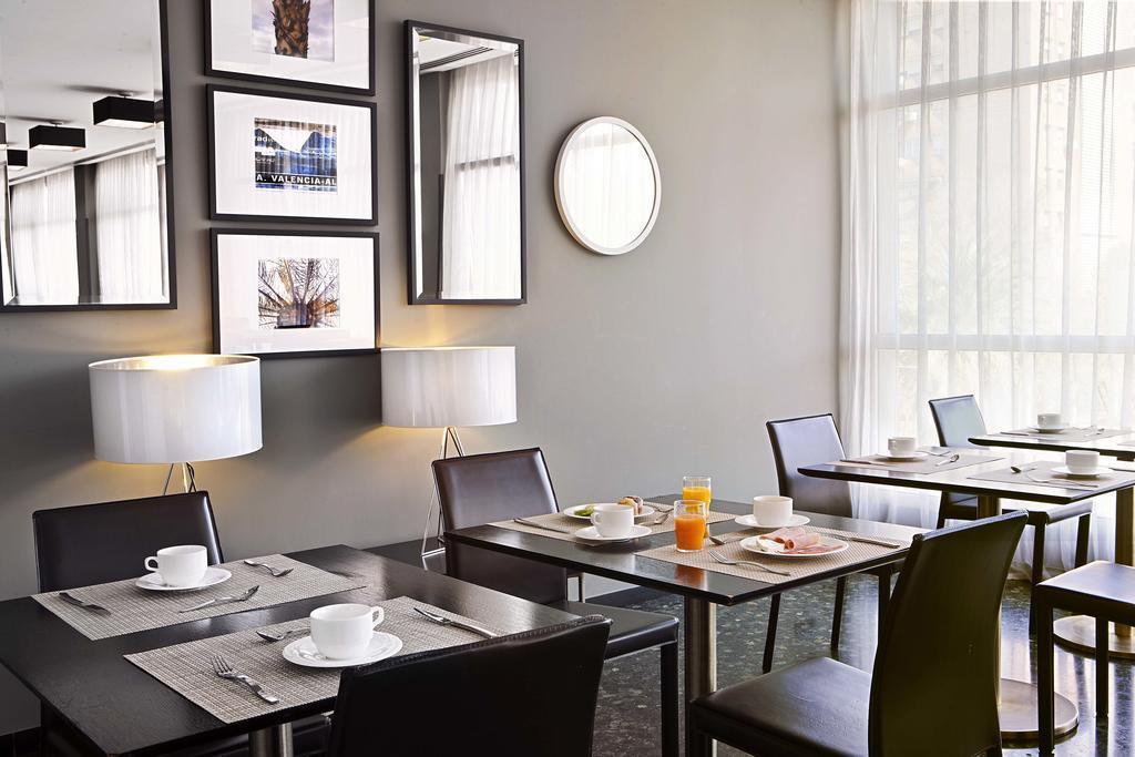 Фотография Medium Valencia 4*