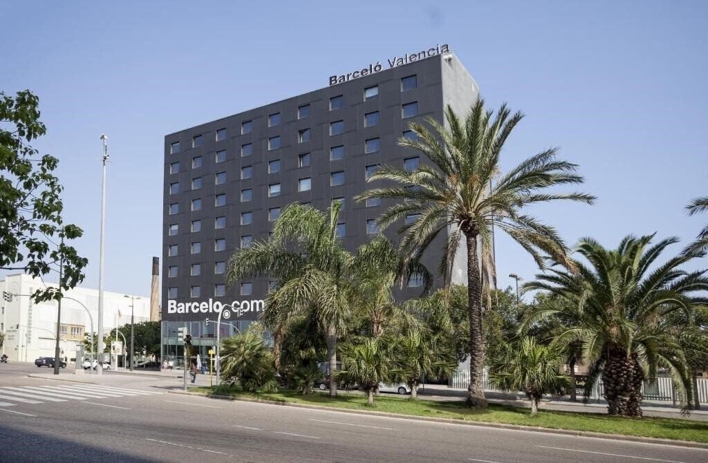 Отель Barcelo Valencia 4*