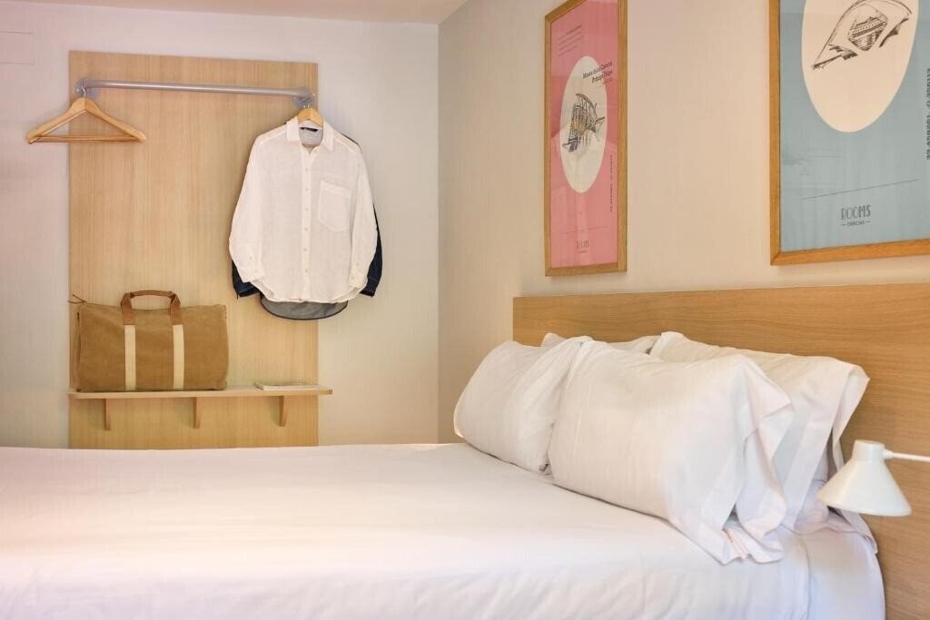 Картинка Rooms Ciencias 2*