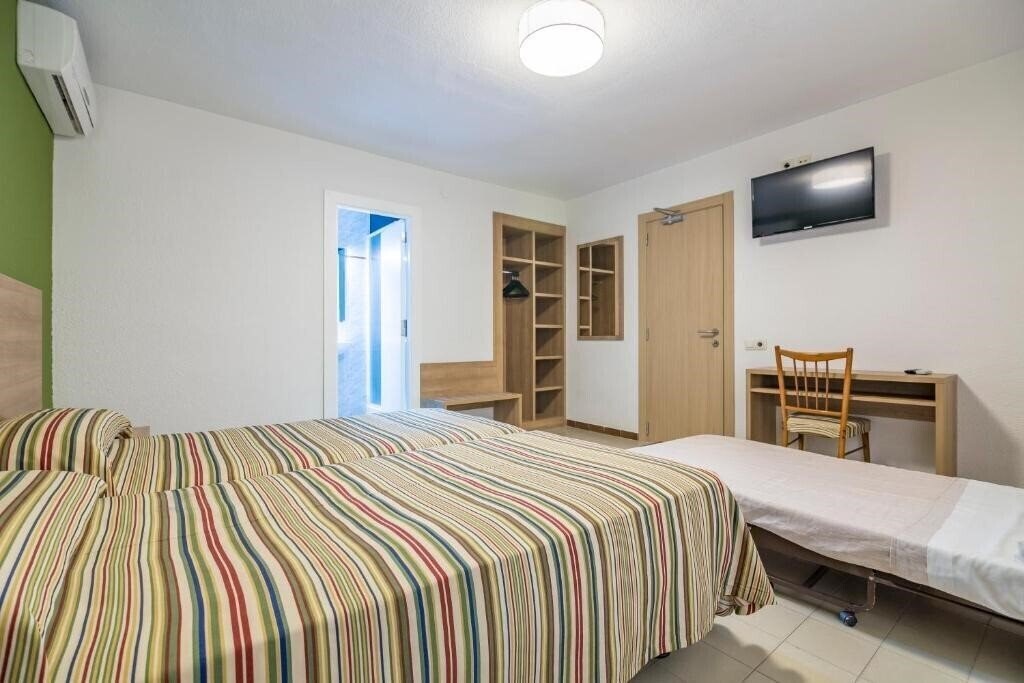 Картинка Blason Junior 2*