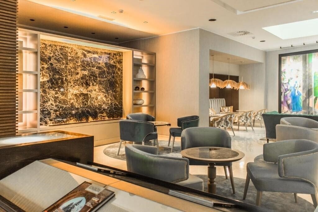 Отель Hotel Eurostars Diana Palace 4*