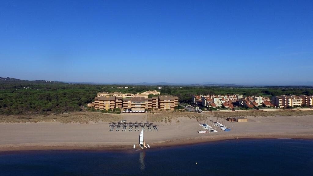 Apartaments Golf By La Costa Resort 3* қонақ үйі
