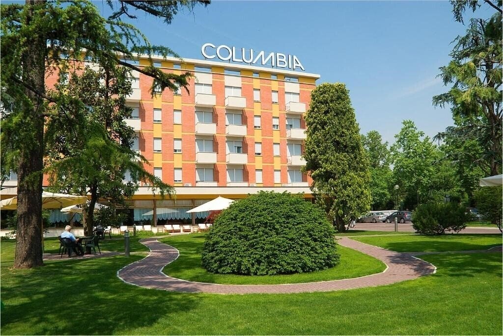 Отель Columbia Terme 3*