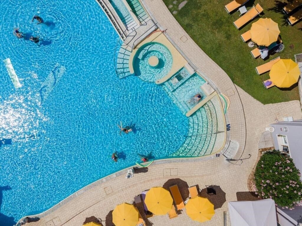 Terme Helvetia 4* суреті