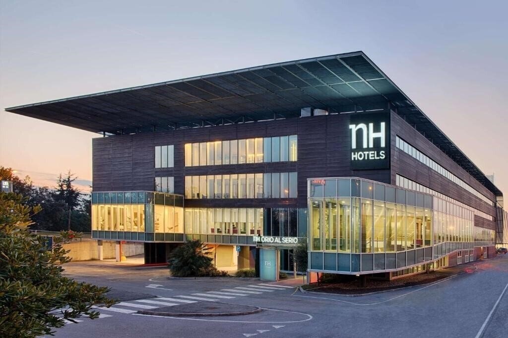 Отель Nh Orio Al Serio 4*