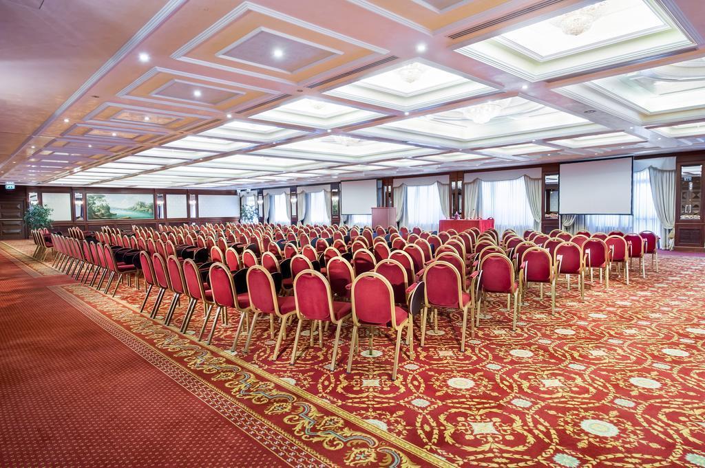 Royal Carlton 4* суреті