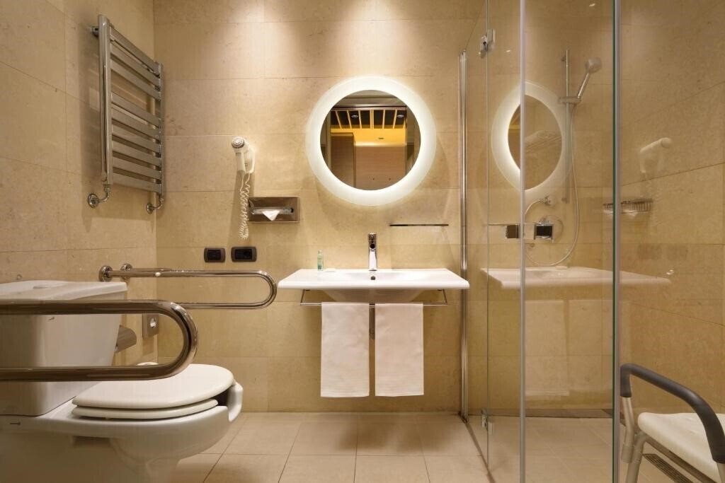 Una Hotel Bologna 4* фотосуреті