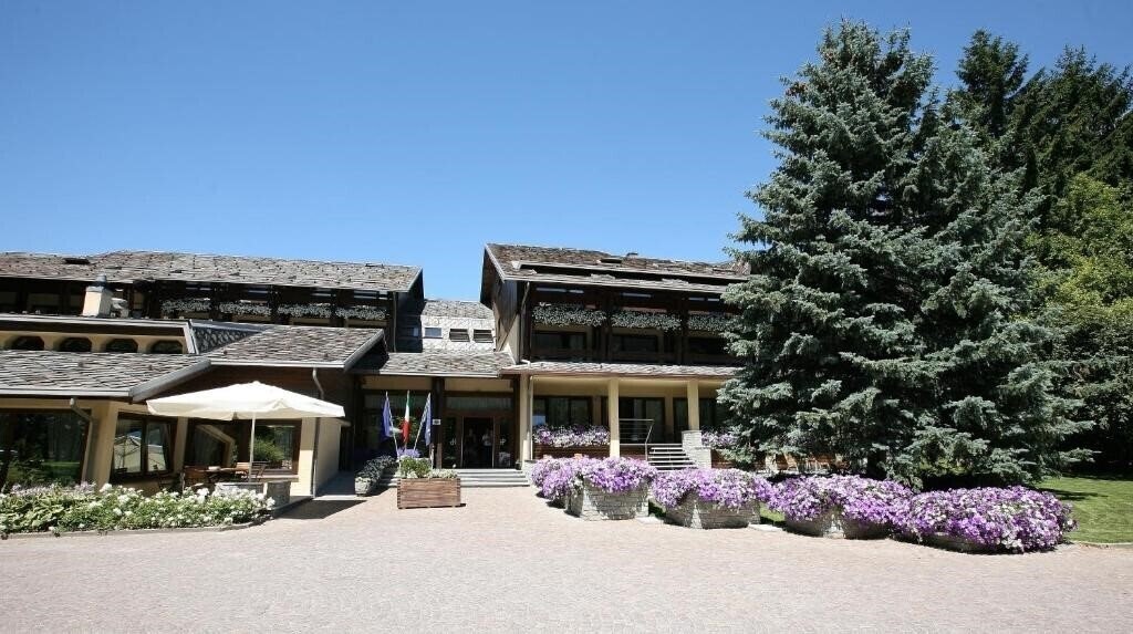 Отель Palace Hotel Bormio Wellness & Beauty 4*