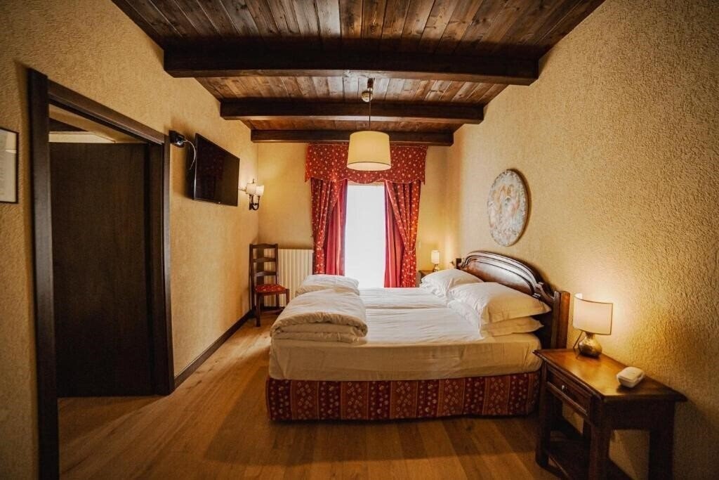 Картинка Jumeaux 3*