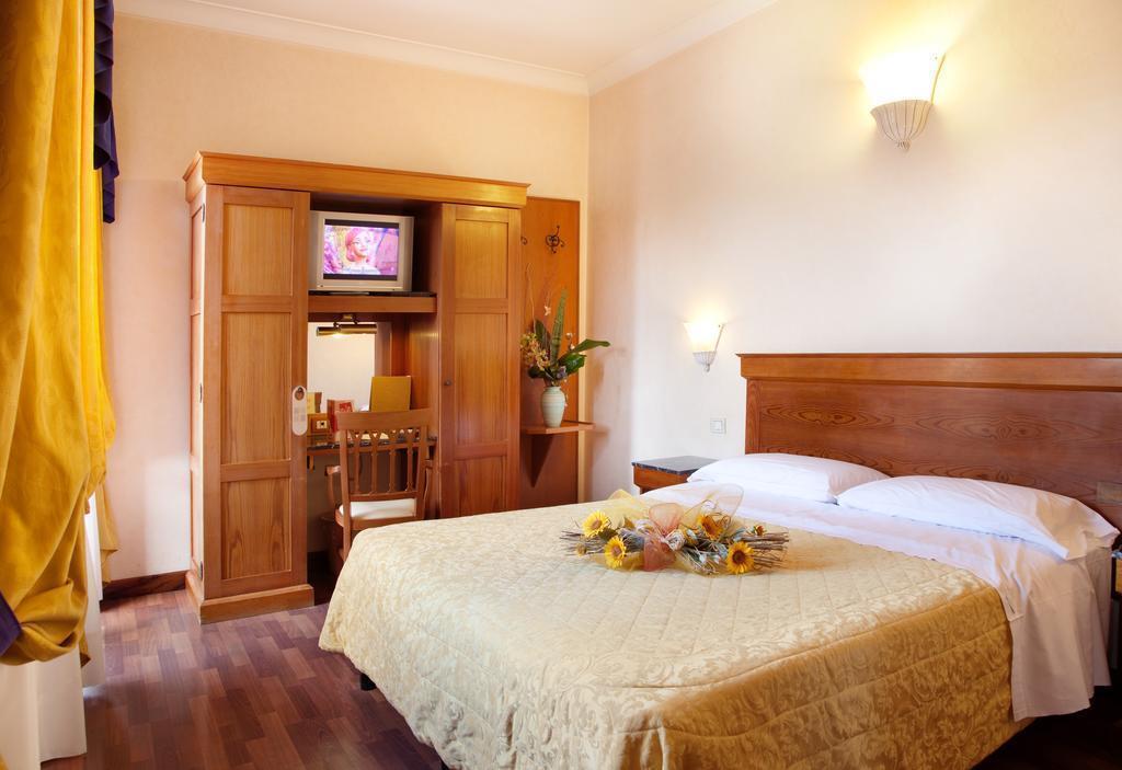 Porta Faenza 3* қонақ үйі