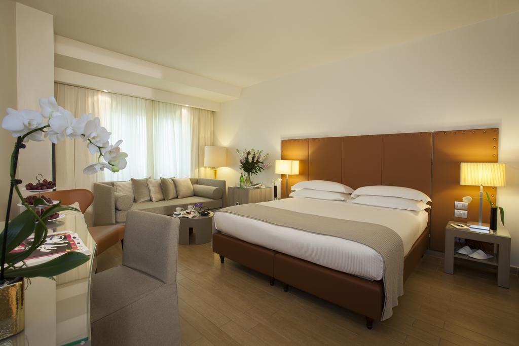 Starhotels Michelangelo 4* қонақ үйі