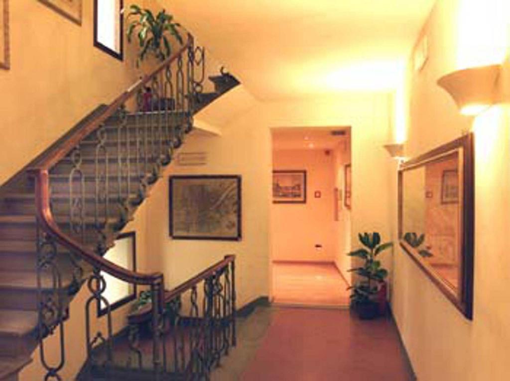 Benivieni Hotel 3* суреті