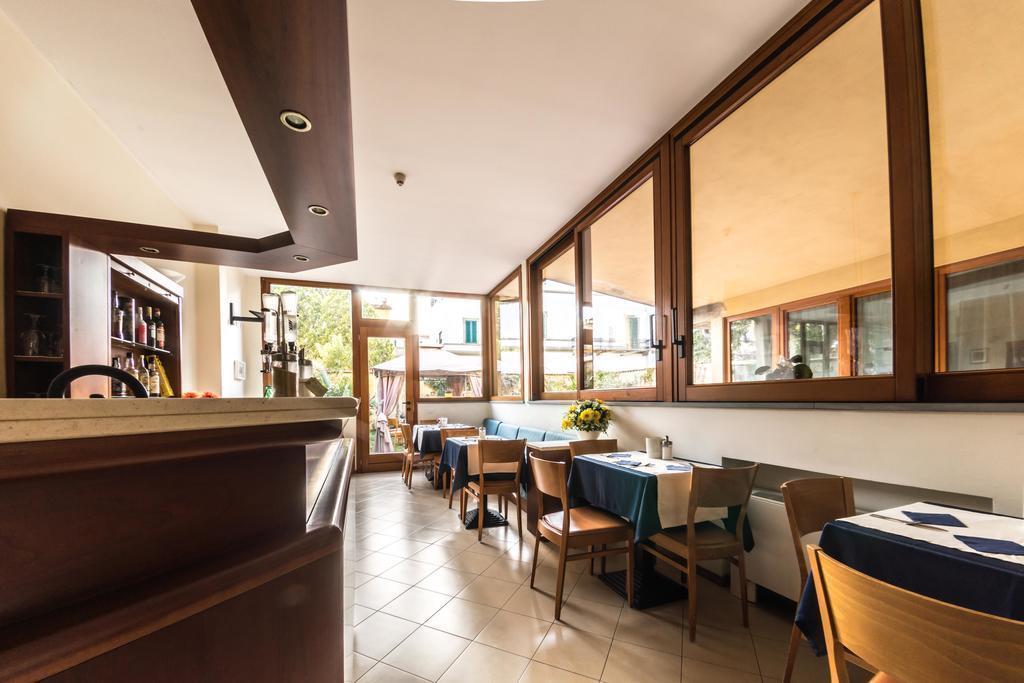 Фото Hotel Bonifacio 3*