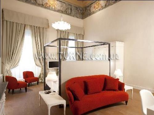 NH Porta Rossa 4* қонақ үйі