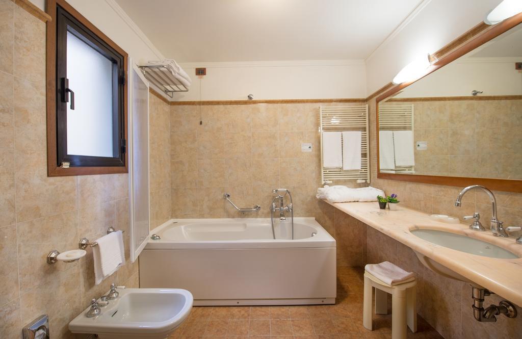 Фото Strozzi Palace 4*