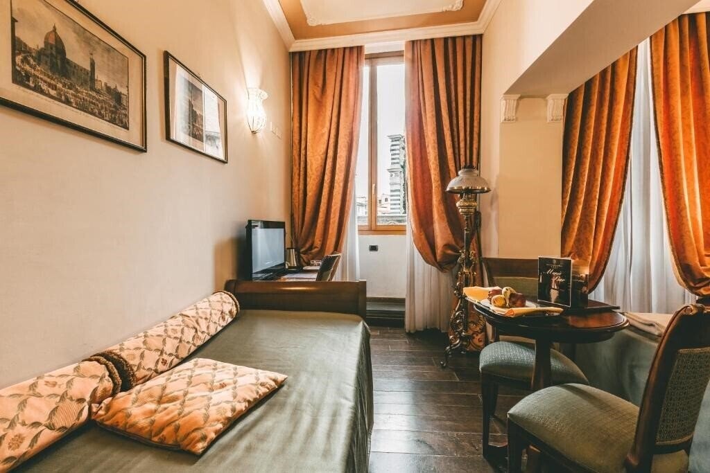 Domus Florentiae 4* суреті