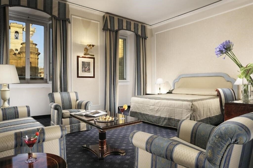 Отель De La Ville Hotel (Florence) 4*