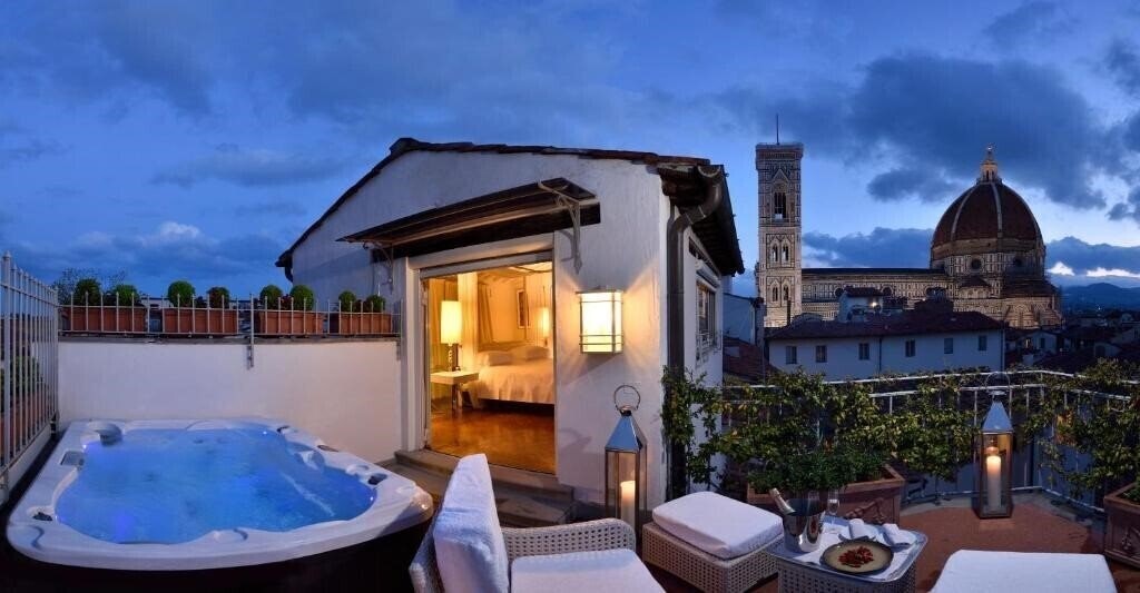 Brunelleschi 4* қонақ үйі