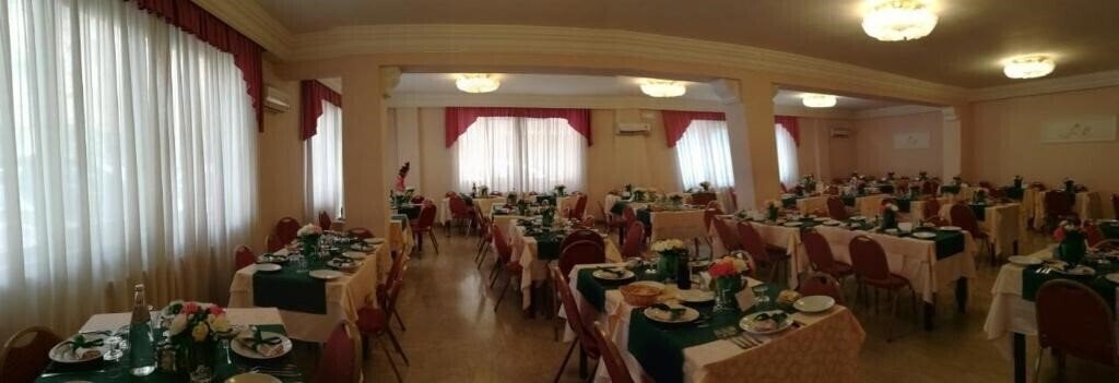 Изображение Universo 3*