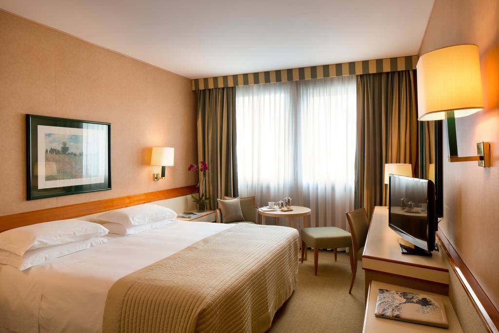 Starhotels President 4* қонақ үйі