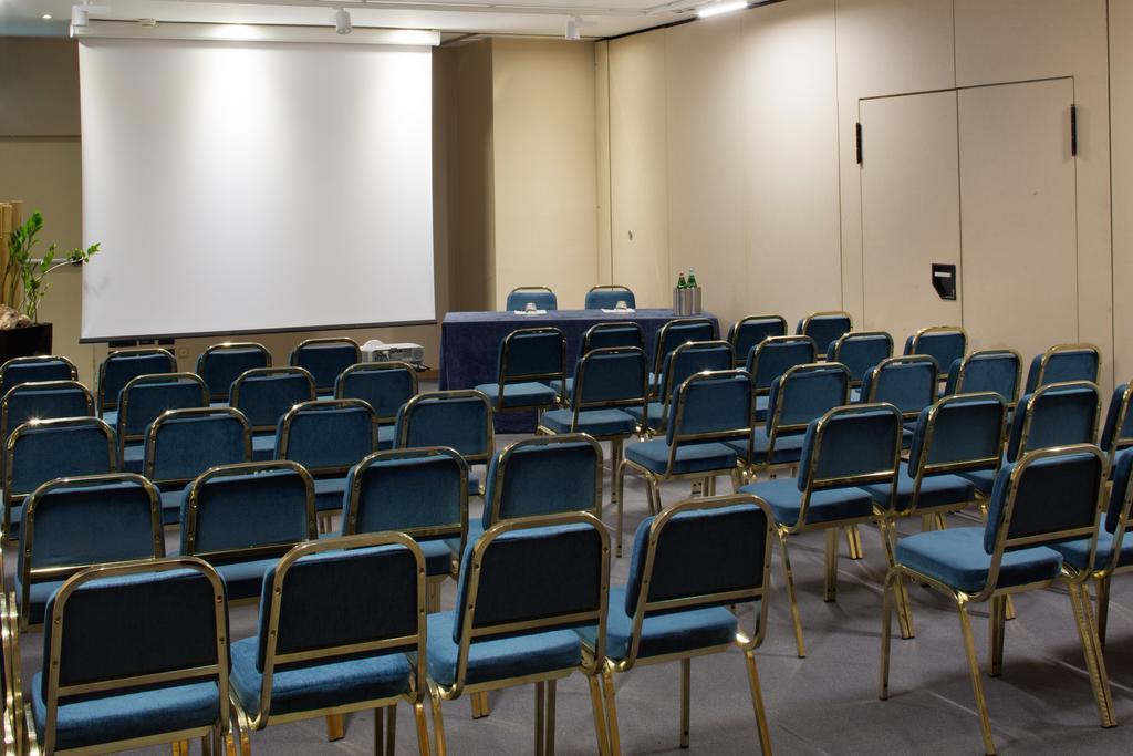 Starhotels President 4* суреті