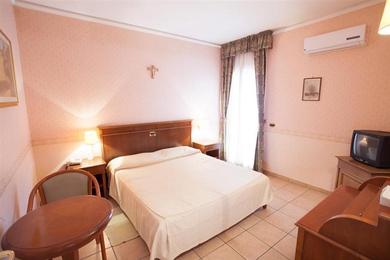 Santa Lucia 3* фотосуреті