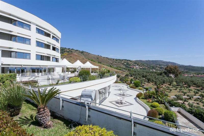 Mirabeau Park Hotel 4* суреті