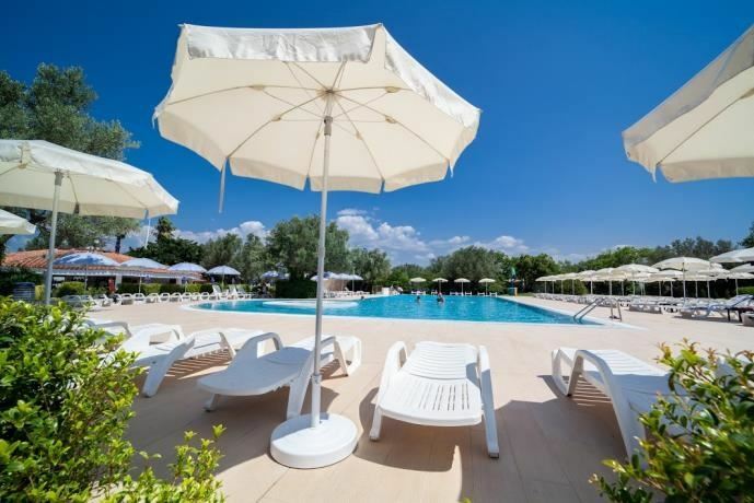 Th Simeri 4* суреті