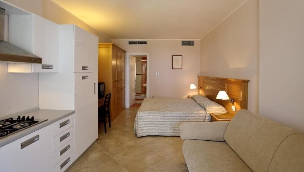 Santa Monica 3* фотосуреті