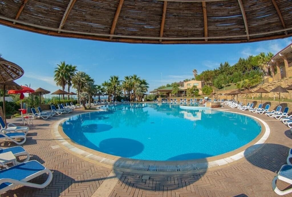 TH Le Castella Baia Degli Dei Village (ex. TH Baia Degli Dei Le Castella, Futura Club Baia Degli Dei, Futura Baia Degli Dei) 4* суреті