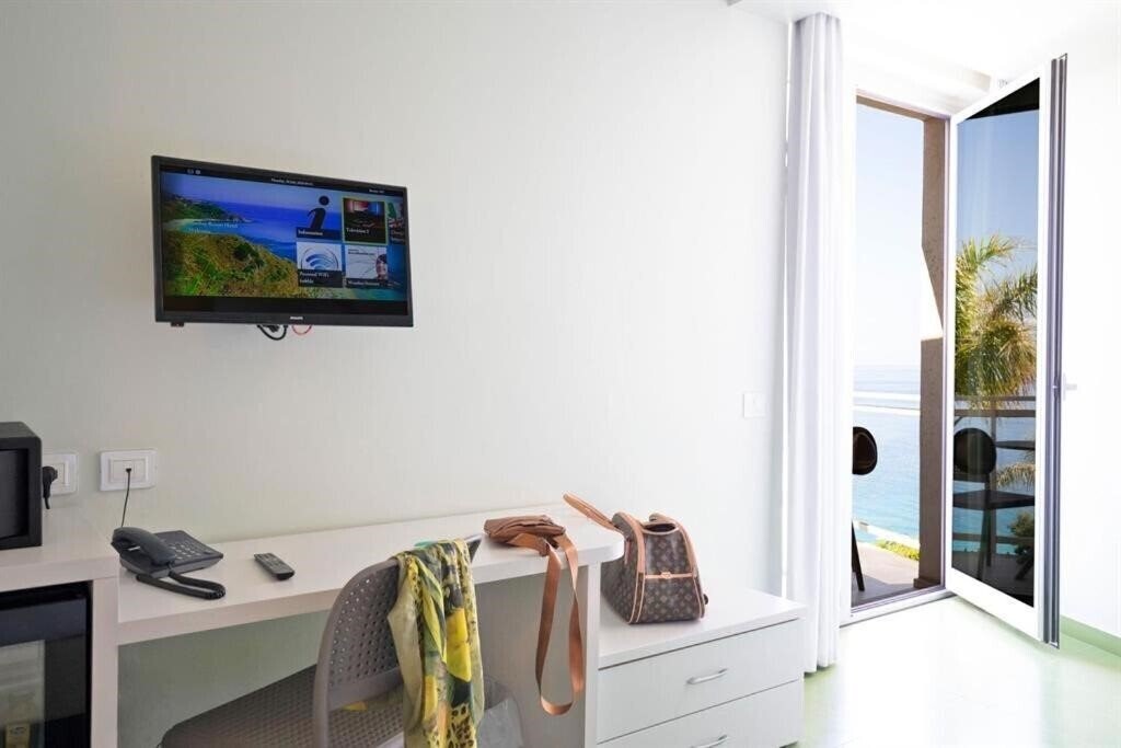 Картинка Blue Bay Resort 4*