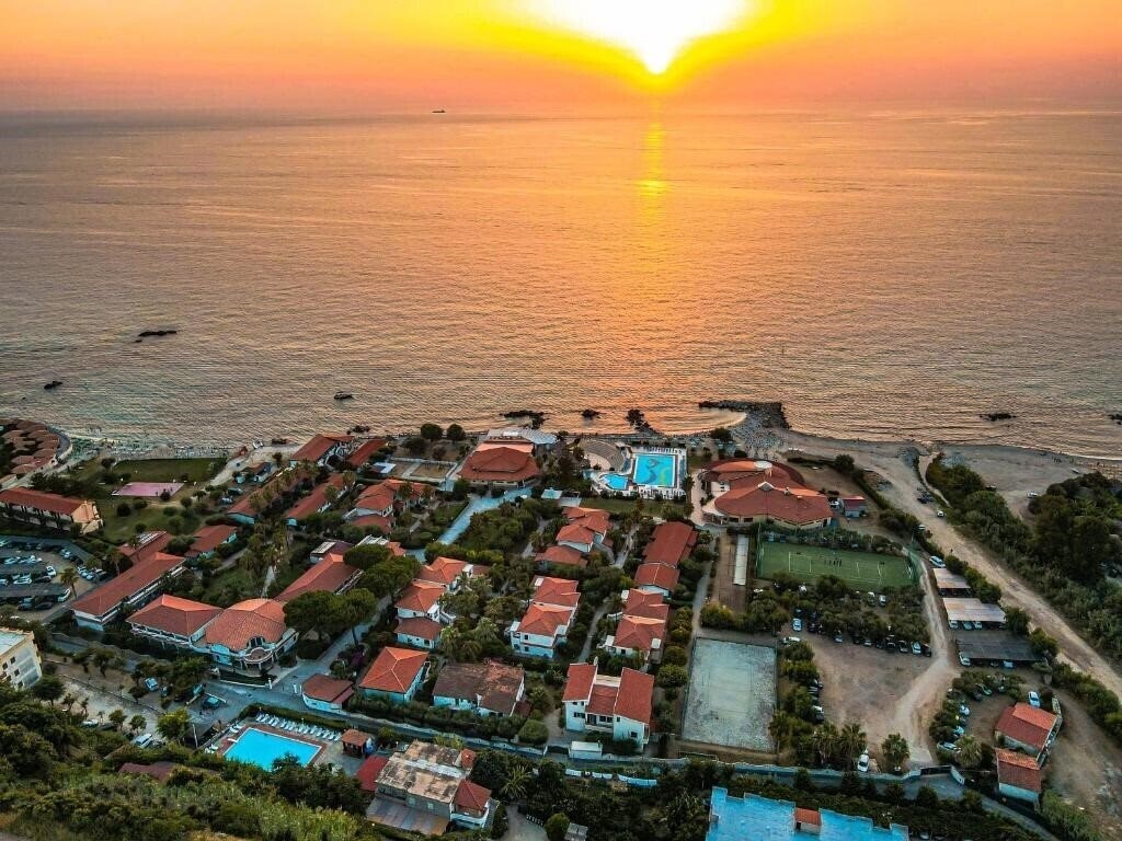 Отель Torre Ruffa Robinson 3*