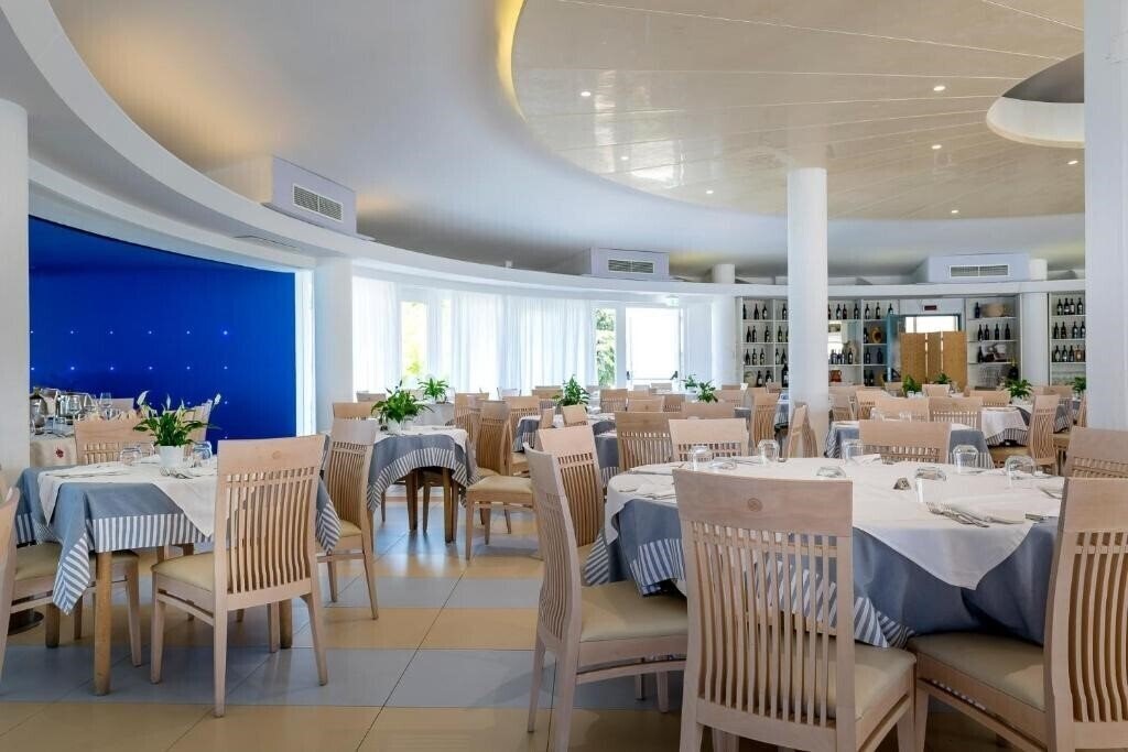 Картинка Villaggio Stromboli 4*