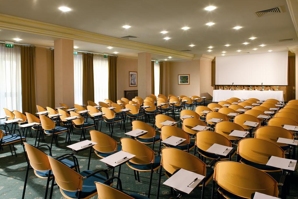 Katane Palace 4* фотосуреті