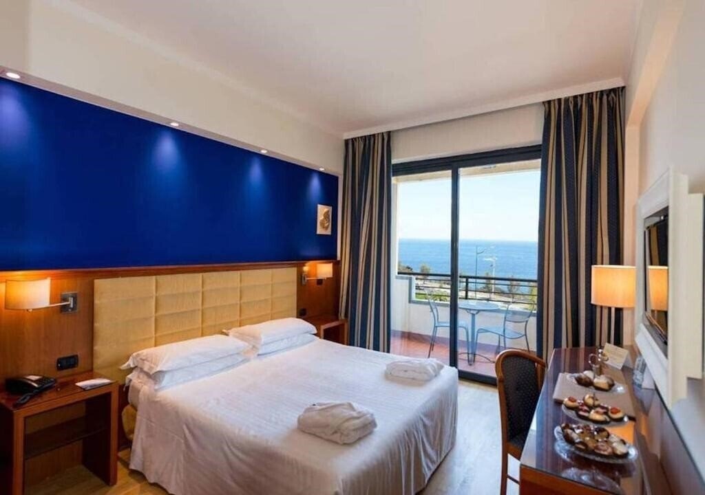 Nettuno Catania 4* қонақ үйі