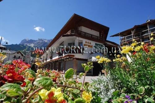 Olimpia Meuble 3* суреті