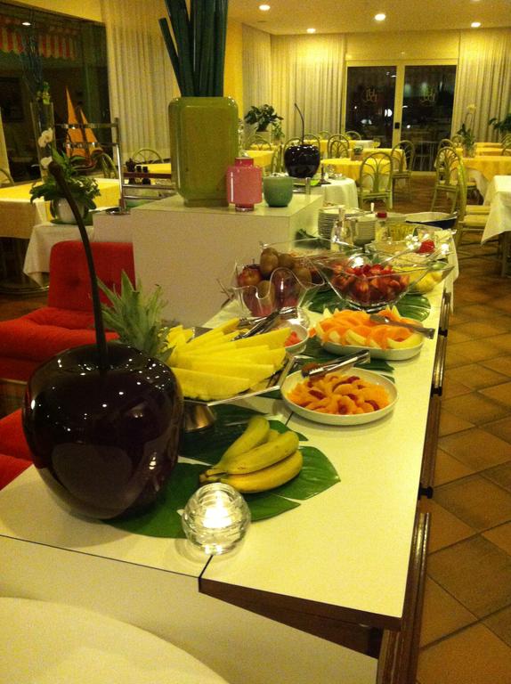 Le Petit du Lac (ex. Hotel Du Lac) 3* суреті