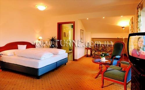 Am Park 3* қонақ үйі