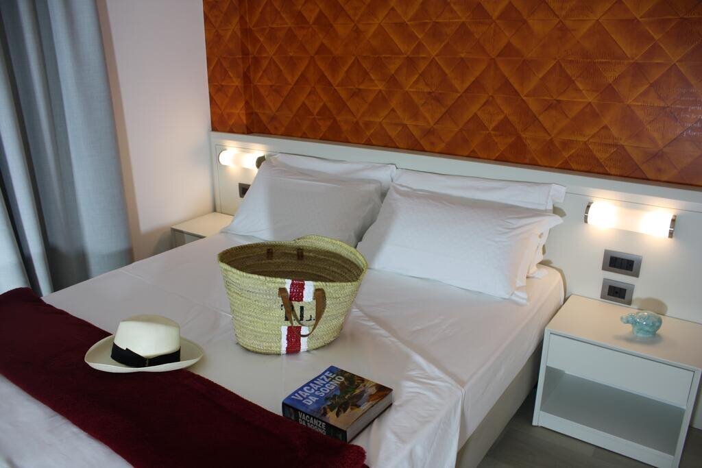 Отель Pace Hotel (Paestum) 3*