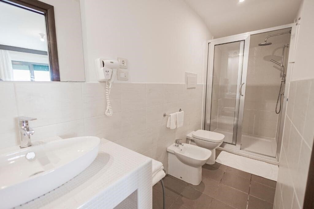 Paistos Hotel (Paestum) 3* фотосуреті